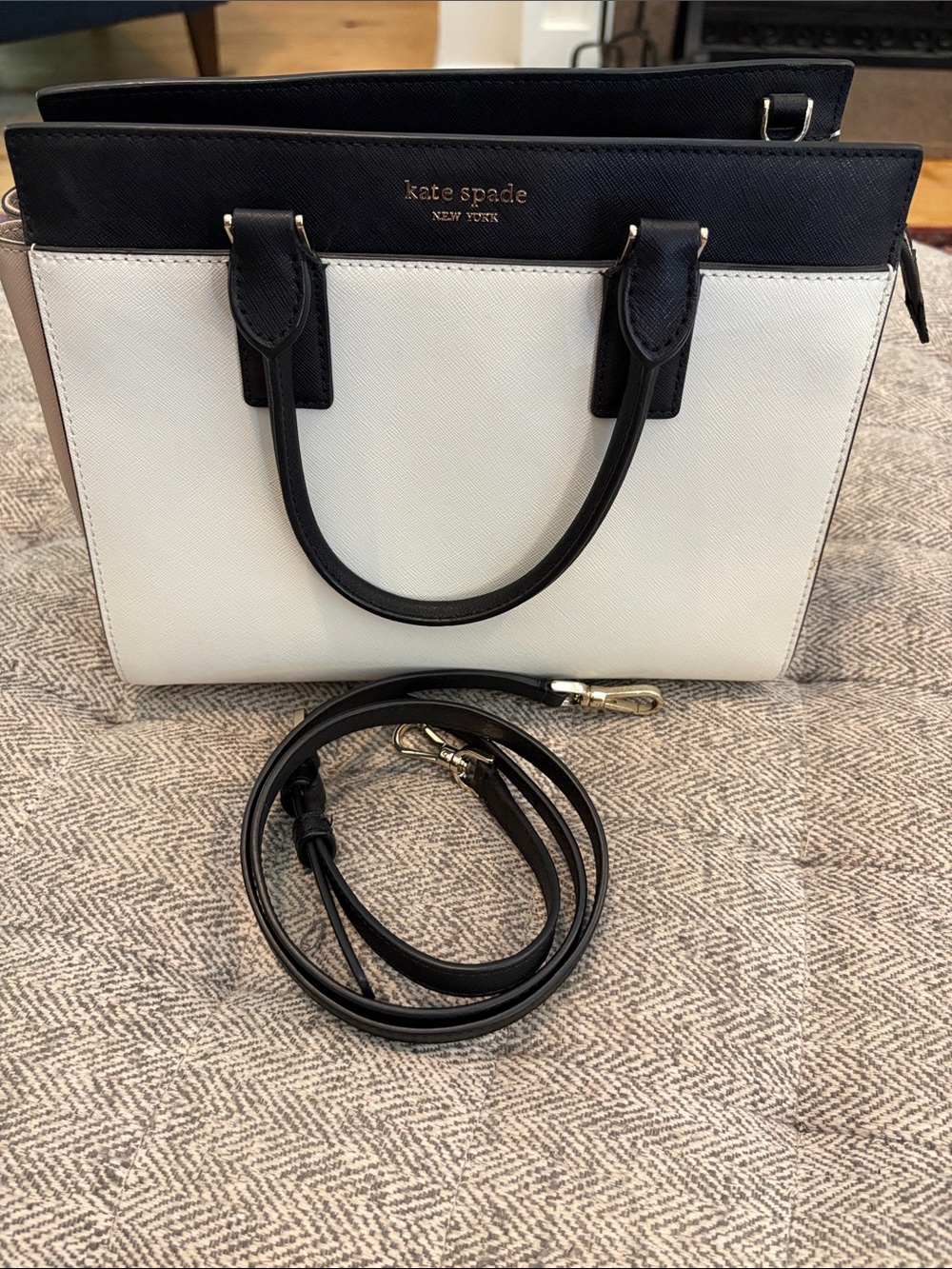 Kate spade medium Cameron satchel with detachable shoulder strap